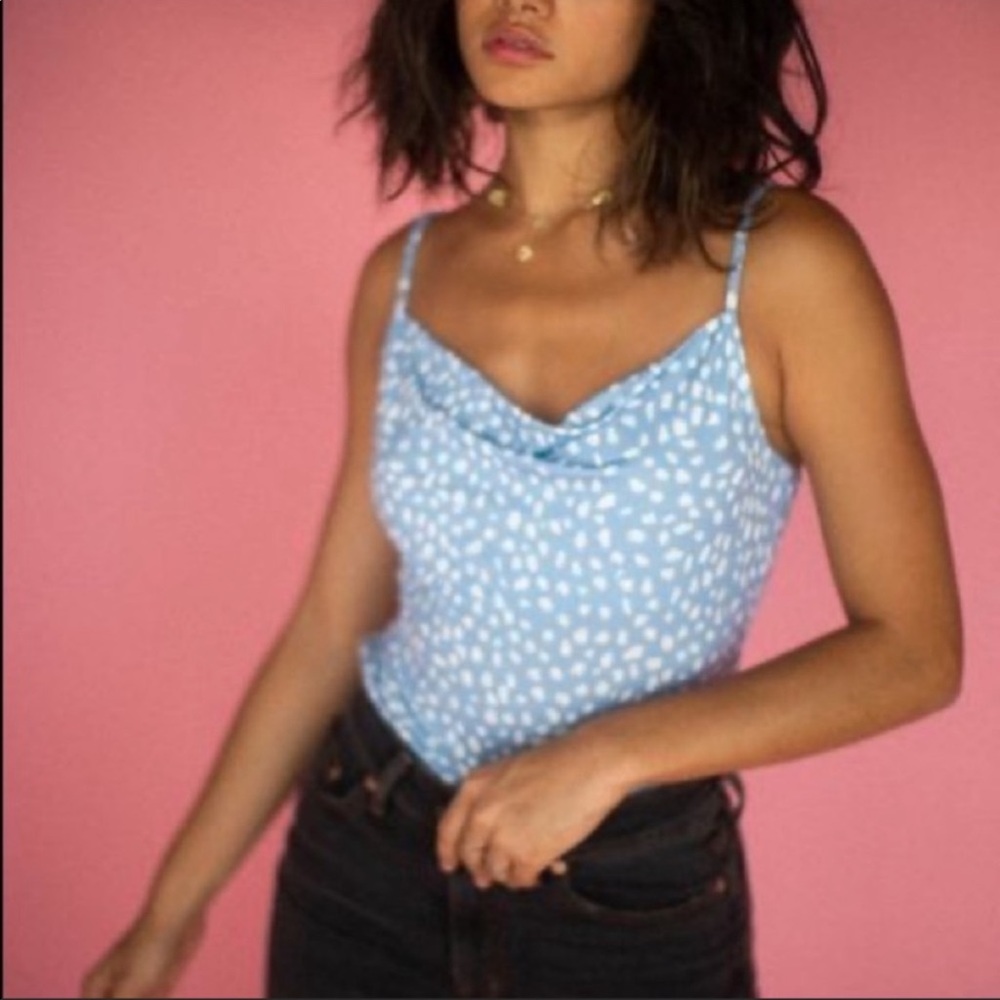 Urban Outfitters Cowl Neck Tank Top Size Medium